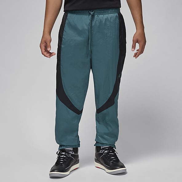 Nike waterproof trousers clearance